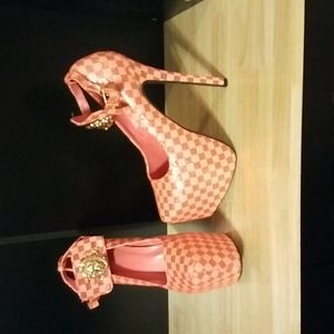 Peachy colored iridescent Stilettos.